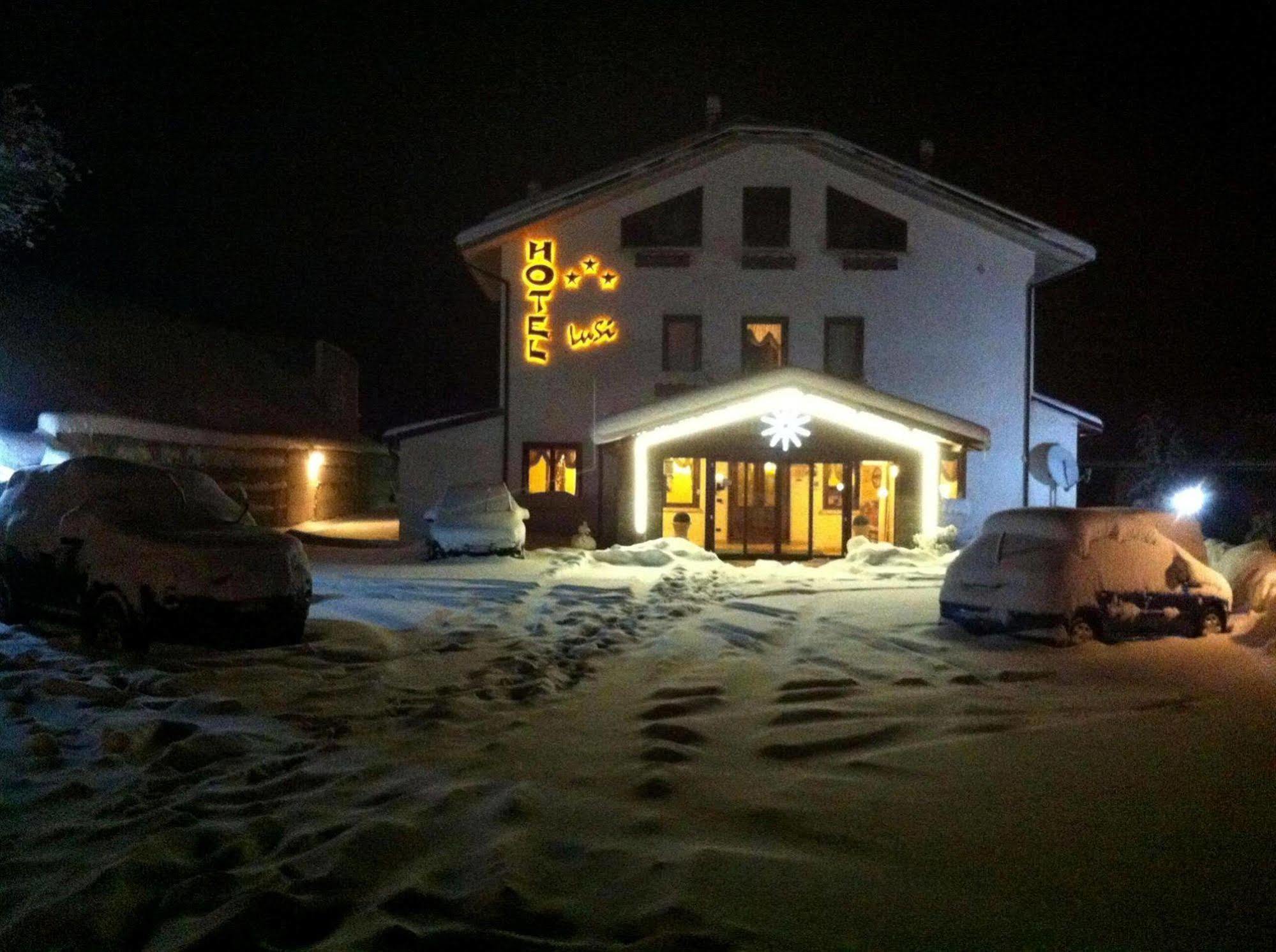 Hotel Lusi Roccaraso Exterior photo